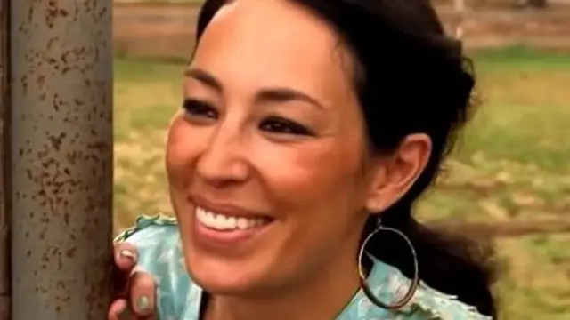 'Video thumbnail for 6 Things You Didn't Know About Joanna Gaines'