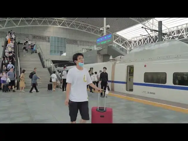 Video thumbnail for Navigating China - Master Public Transport Like a Pro!