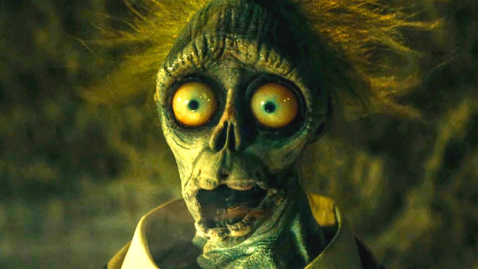 Video thumbnail for Michael Keaton Had Two Conditions To Return For Beetlejuice Beetlejuice