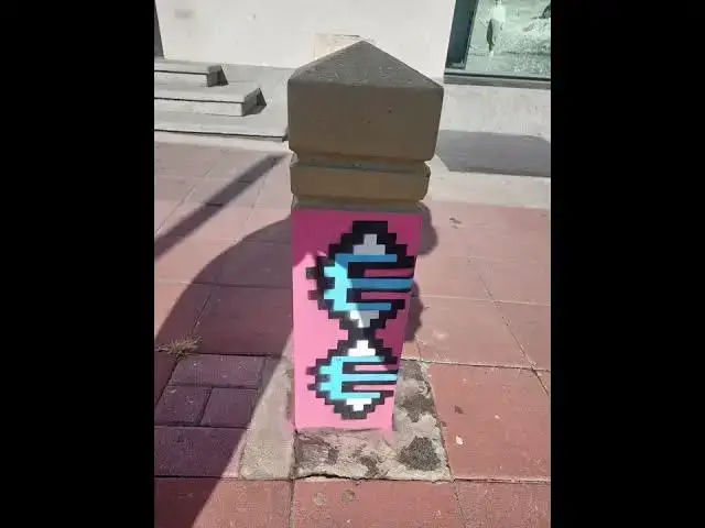 'Video thumbnail for Belgrade Street Art: Works of LeCyKlop and Ememem'