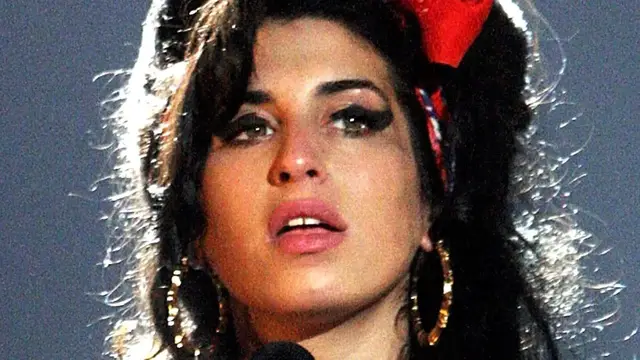 Video thumbnail for The Tragic Truth About Amy Winehouse's Final Days