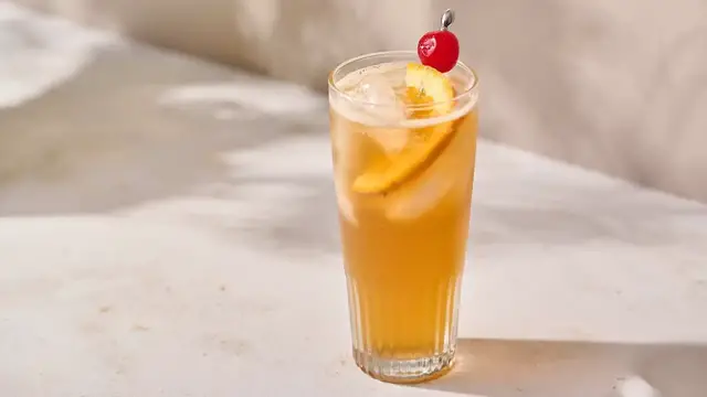 Video thumbnail for Breakfast At Tiffany's Mississippi Punch Recipe