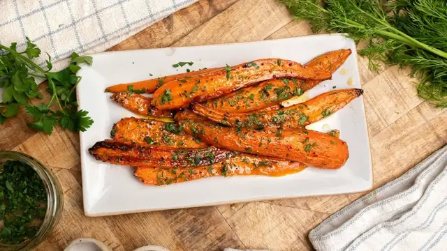 Video thumbnail for The Best Melting Carrots Recipe