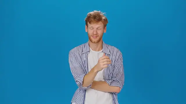 Video thumbnail for **Mia Farrow Supports Actors Working with Woody Allen Despite Controversy**