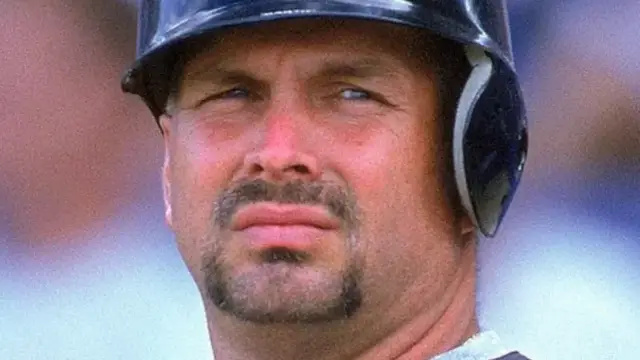 Video thumbnail for The Oddest Moments You Forgot About Garth Brooks' Career