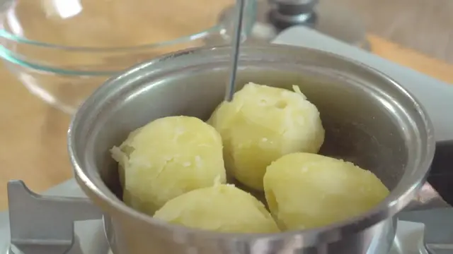 'Video thumbnail for 맛있는 감자샌드위치 만들기 Making potato sandwich(720P_HD)'