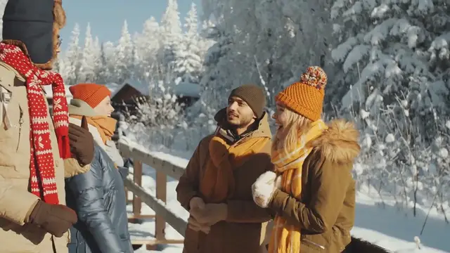 Video thumbnail for Dakota Johnson Spotted Wearing Engagement Ring from Chris Martin Following Split Rumors