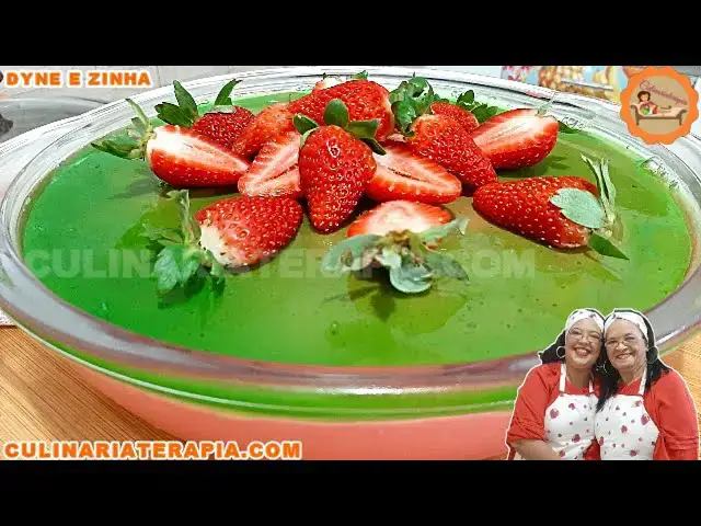 Video thumbnail for TORTA MOUSSE GELADA DE NATAL RECHEADA
