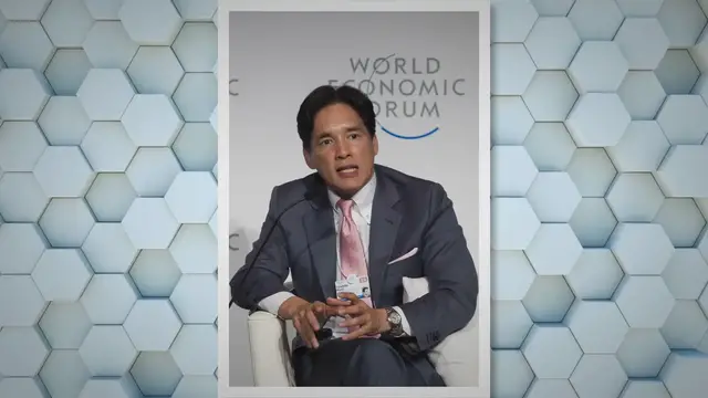 Video thumbnail for Jobocalypse: How Artificial Intelligence is Revolutionizing the Workplace and What You Can Do About It