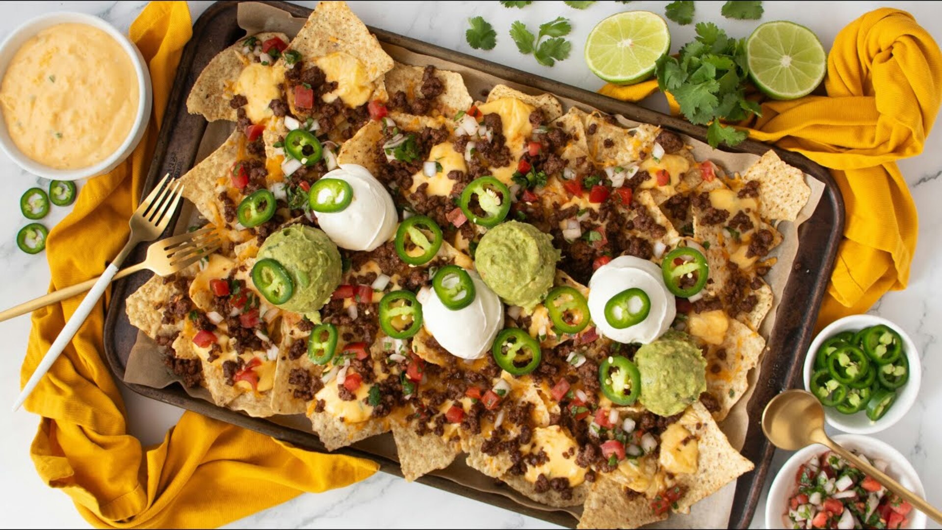 Video thumbnail for Make Applebee's Famous Neighborhood Nachos Right At Home