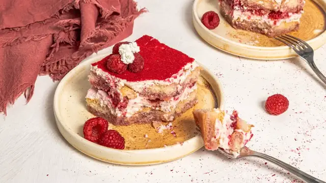 Video thumbnail for Raspberry And Cream Tiramisu Recipe