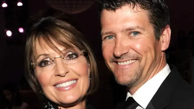 Video thumbnail for The Real Reason Sarah Palin And Todd Palin Got Divorced