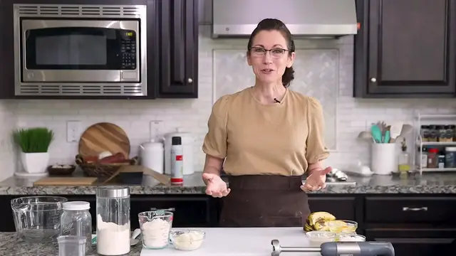 'Video thumbnail for BEST Cottage Cheese Banana Bread with Chocolate Chips (Gluten-Free) Recipe (720p 24fps)'