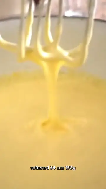 Video thumbnail for spritz cookie recipe