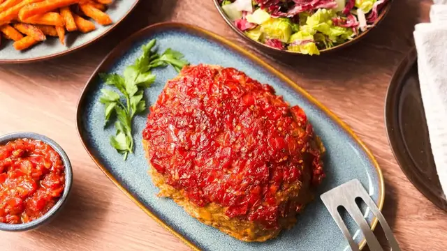 Video thumbnail for Our Super Moist Turkey Meatloaf Recipe Is Melt-In-Your-Mouth Delicious