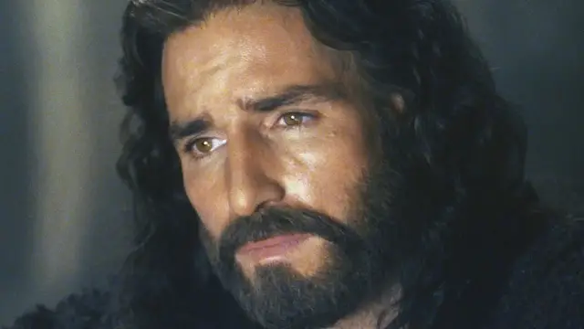 Video thumbnail for The Bizarre Thing That Happened To Jim Caviezel On The Passion Of The Christ Set