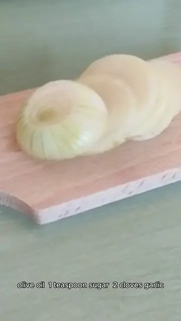 Video thumbnail for onion soup recipe