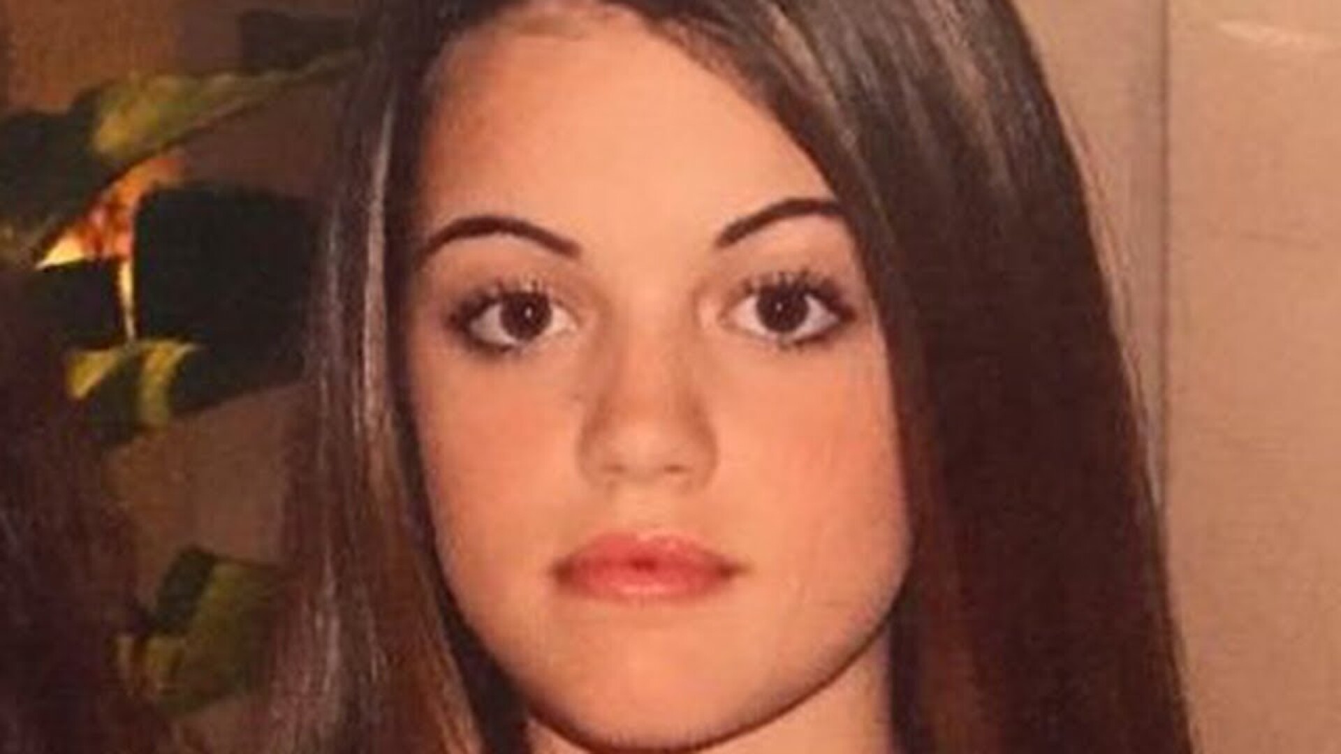 Video thumbnail for How An Eyebrow Change Totally Transformed These Celebs