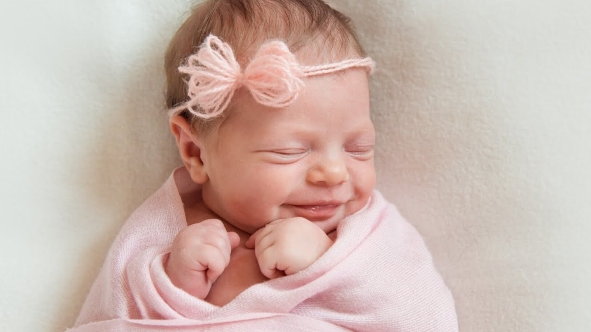 Video thumbnail for Adorable One-Syllable Baby Names That Will Make You Swoon