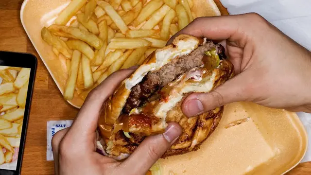 'Video thumbnail for Never, Ever Order Takeout From These Chain Restaurants'