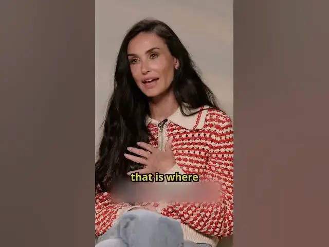 Video thumbnail for Demi Moore Has Fans Concerned