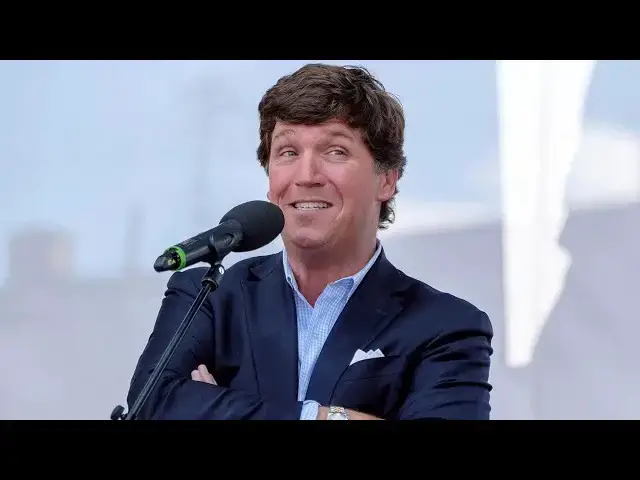 Video thumbnail for Tucker Carlson Tells Reporter He Will Announce Candidacy For President - Then Hits Him With Stunner