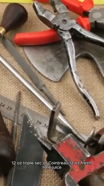 Video thumbnail for cosmopolitan cocktail recipe