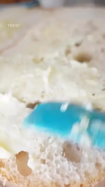 'Video thumbnail for Grilled chicken sandwich '