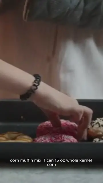 Video thumbnail for jiffy corn casserole recipe