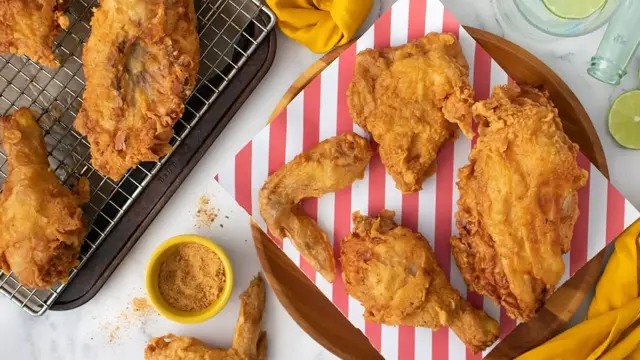 'Video thumbnail for Better Call Saul-Inspired Los Pollos Hermanos Chicken Recipe'