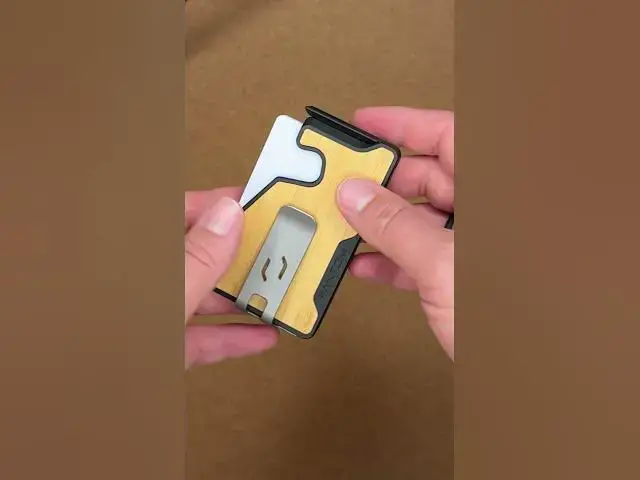 'Video thumbnail for This is the FANTOM M Wallet (I'm impressed so far)!'