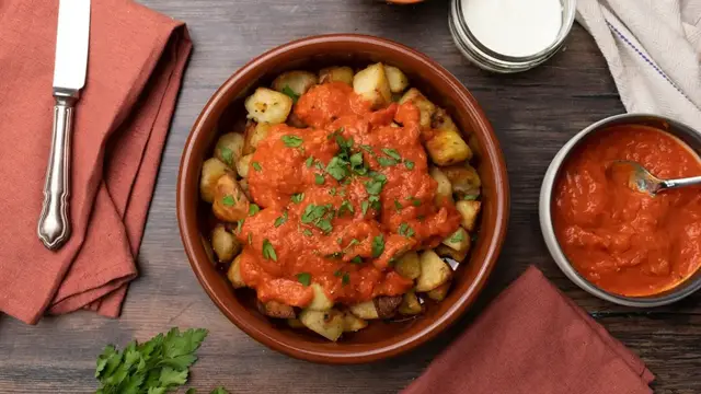 Video thumbnail for Crispy Patatas Bravas Recipe
