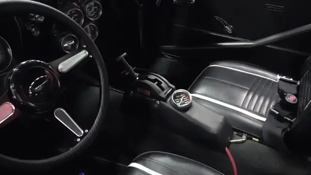 Video thumbnail for These Classic Car Features You Won’t Believe