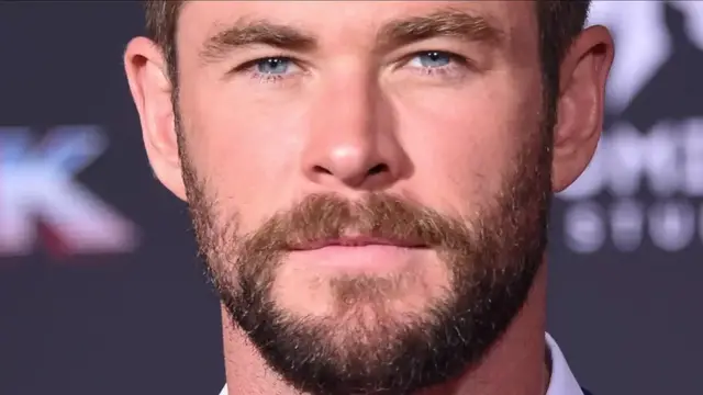 Video thumbnail for LAX Employee Confirms What We Suspected About Chris Hemsworth