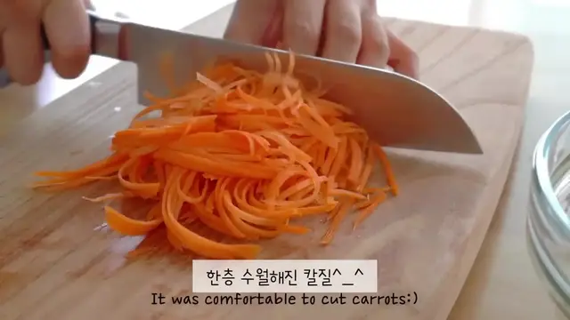 'Video thumbnail for Making really delicious cabbage toast _ 양배추 토스트 만들기(720P_HD)'