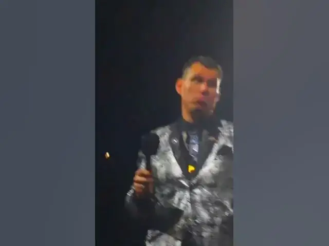 Video thumbnail for Shawn Cotton boxes 📦 @SayCheeseTV