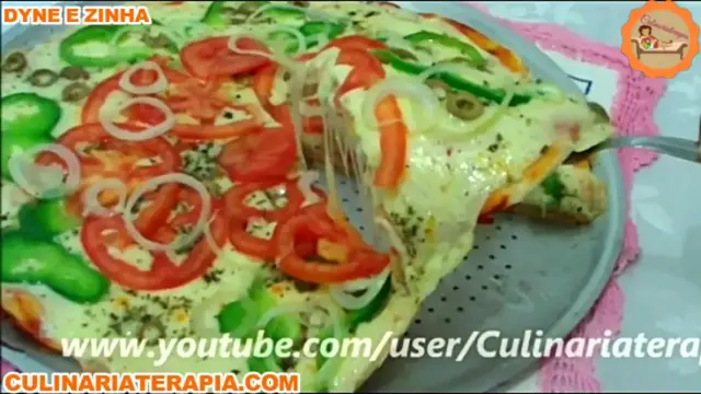 Video thumbnail for Como Fazer Massa de Pizza Caseira Tradicional Fácil e Rápida Ensinada por Especialista da Culinária