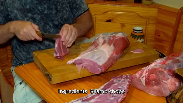 Video thumbnail for Garlic Herb Lamb Chops Recipe