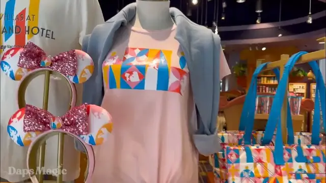 Video thumbnail for The Villas at Disneyland Hotel Merchandise 4K