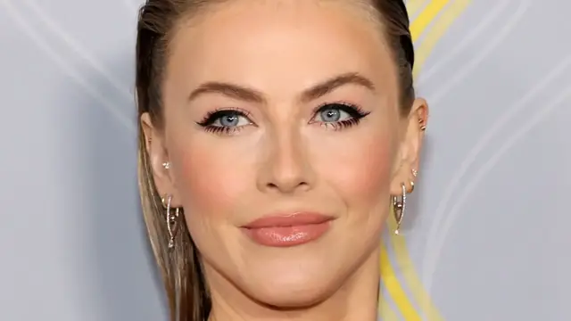 'Video thumbnail for The Real Reason Fans Think Julianne Hough Had Plastic Surgery'