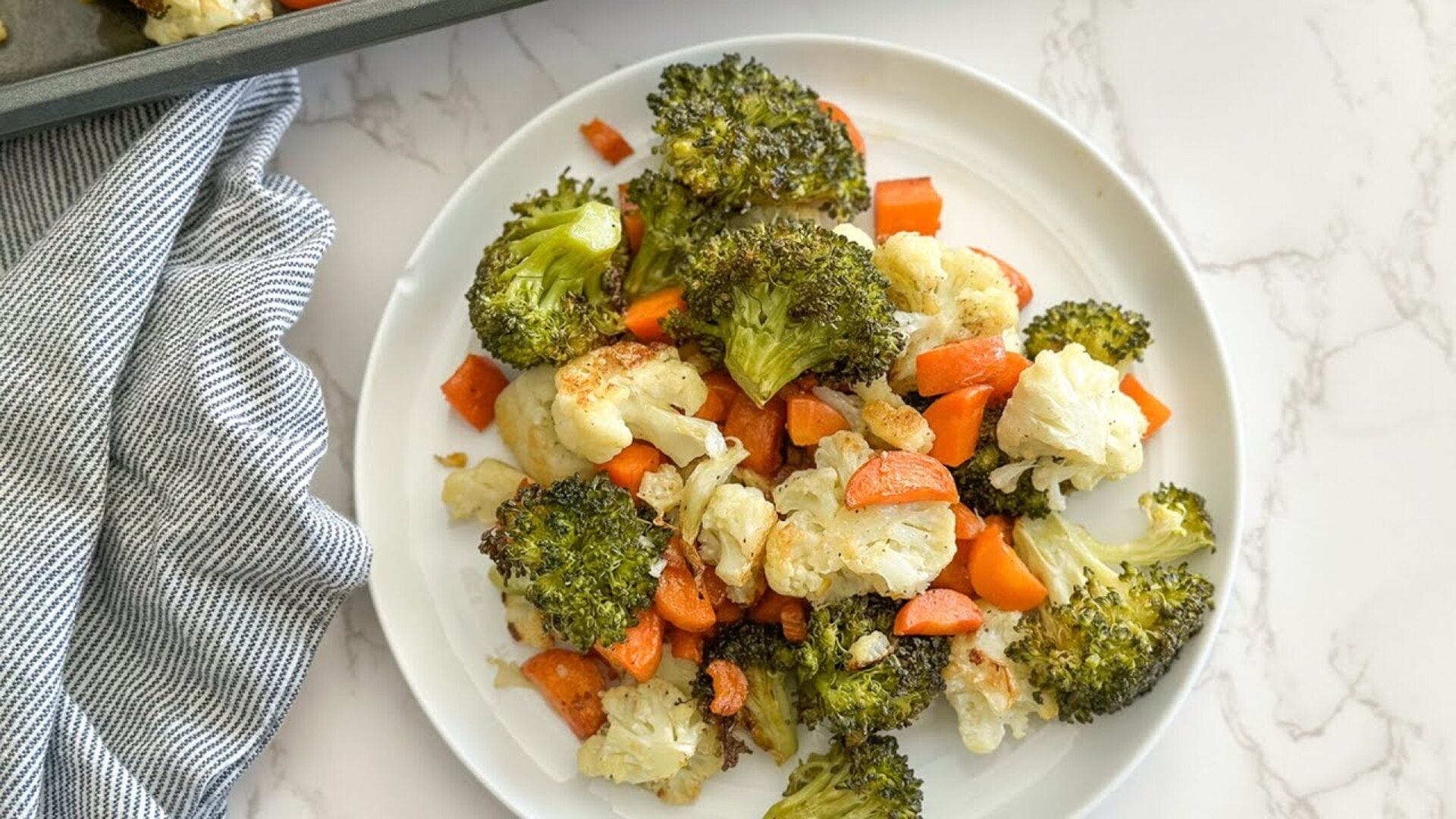 Video thumbnail for Simple Classic Roasted Vegetables Recipe
