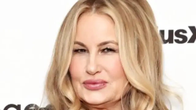 Video thumbnail for Jennifer Coolidge And Her Stunning Transformation