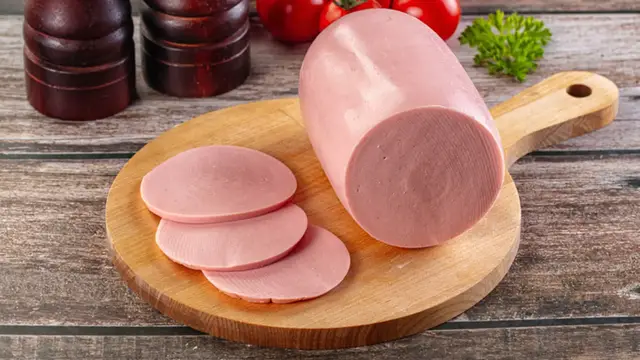 Video thumbnail for What Is Bologna Actually Made Of?
