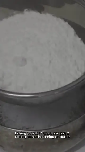 Video thumbnail for sopapilla recipe