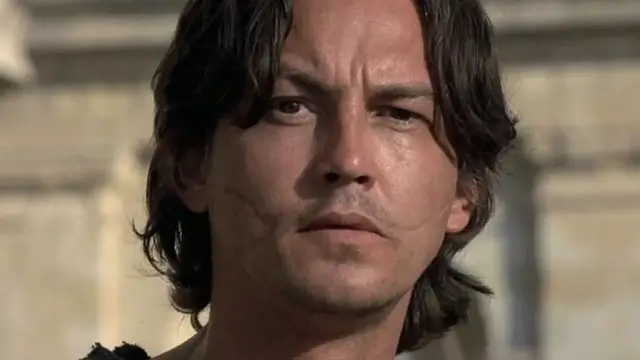 Video thumbnail for Facial Scars That Helped These Actors Become Famous