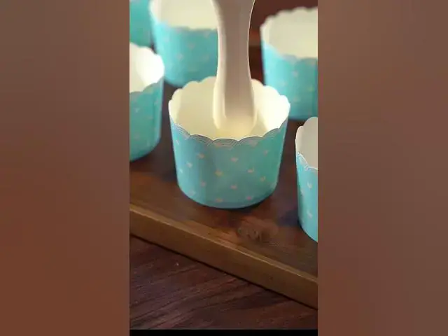 Video thumbnail for How To Bake A Cake In An Air Fryer