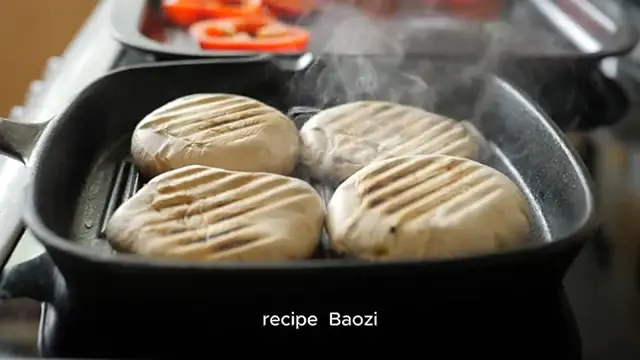 Video thumbnail for baozi recipe