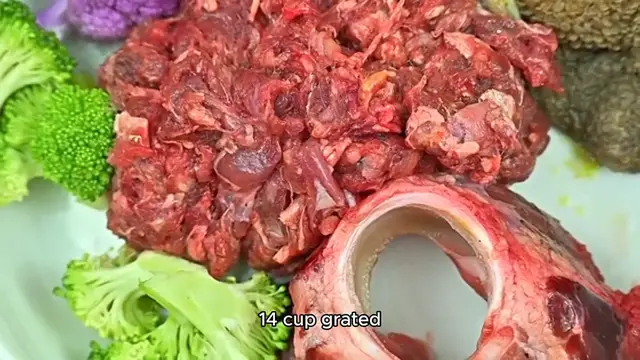 Video thumbnail for Beef Meatball Recipe