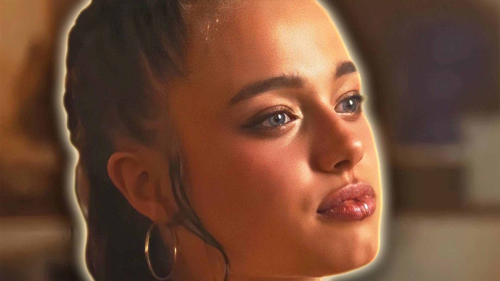 Video thumbnail for Shiloh Jolie Looks Like Angelina's Clone In New Video & Fans Are Going Wild