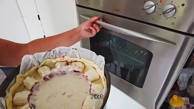 Video thumbnail for banana loaf recipe